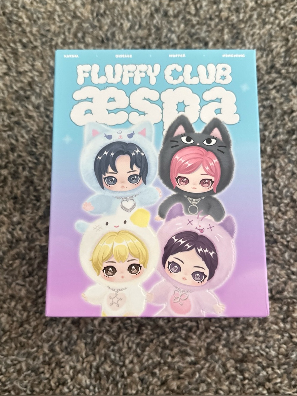 POP MART aespa Fluffy Club Series Vinyl Plush Doll Pendant Blind Box (NingNing)